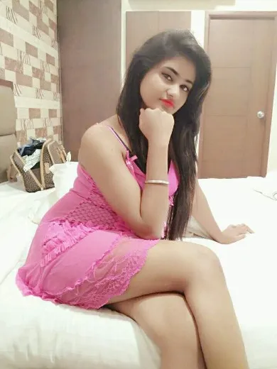 Eğlence Seven Escort Liya